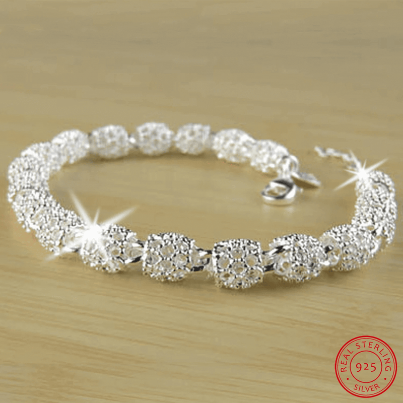 Pulseira de Prata Feminina - Luxo e Elegância.