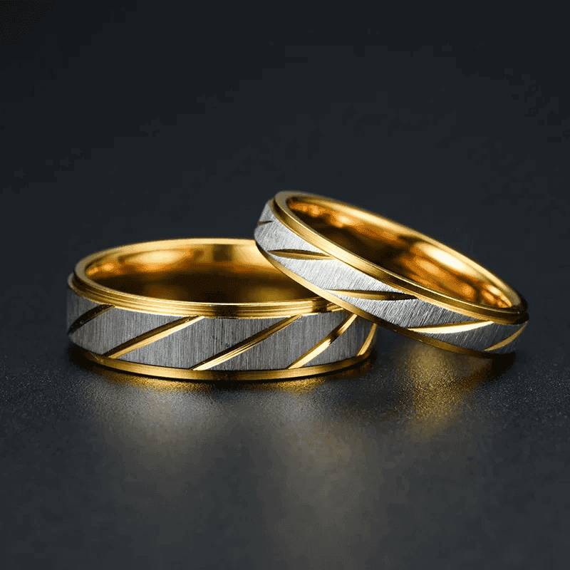 1-main-stainless-steel-gold-color-wave-pattern-couple-ring-titanium-steel-wedding-engagement-ring-promise-ring-jewelry-gift_3 - lgfjoias