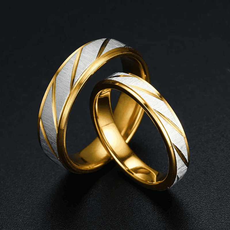 2-main-stainless-steel-gold-color-wave-pattern-couple-ring-titanium-steel-wedding-engagement-ring-promise-ring-jewelry-gift_3 - lgfjoias